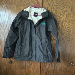 Northface Hyvent 2.5L rain jacket size medium